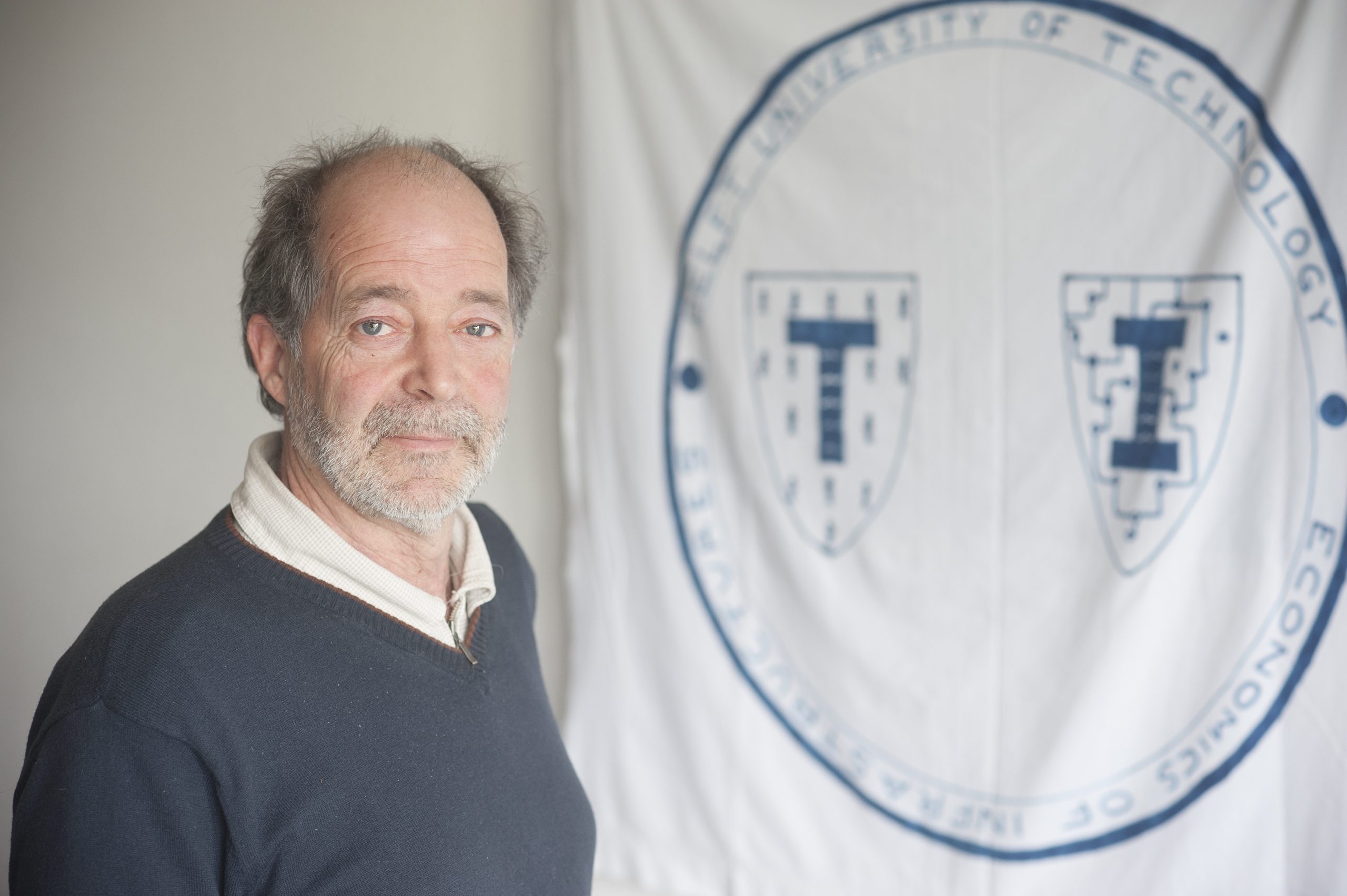 ‘De macht is aan de toezichthouder’