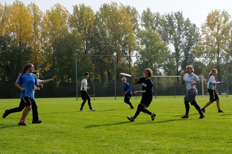 Meet the society: Force Elektro Ultimate Frisbee