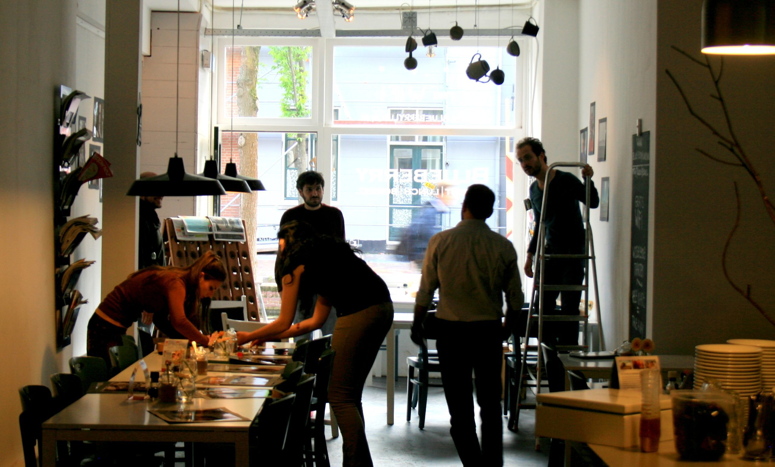 International students exhibit photos at local cafe