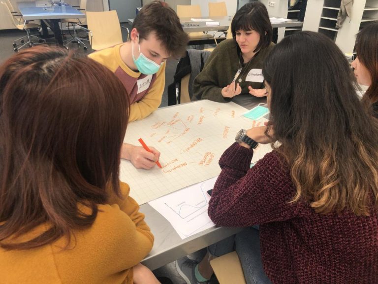 Chinese_students_coronavirus_IDE3.jpg