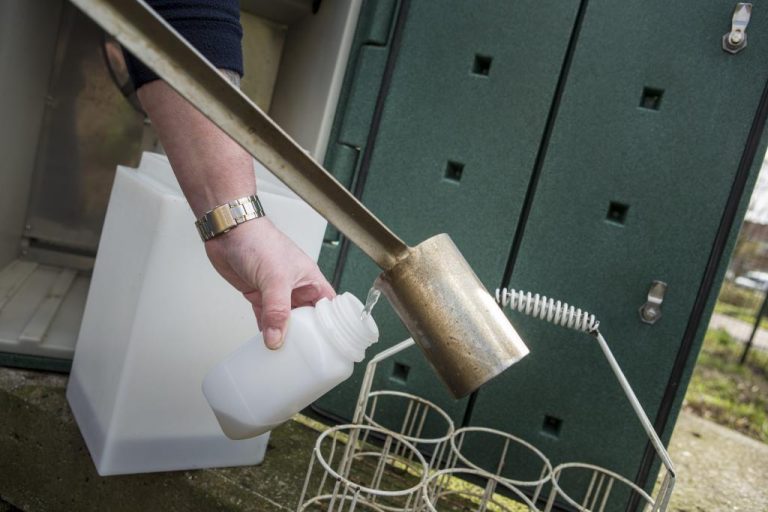 KWR_drugsonderzoek_RWZI_Utrecht-086_A5.jpg