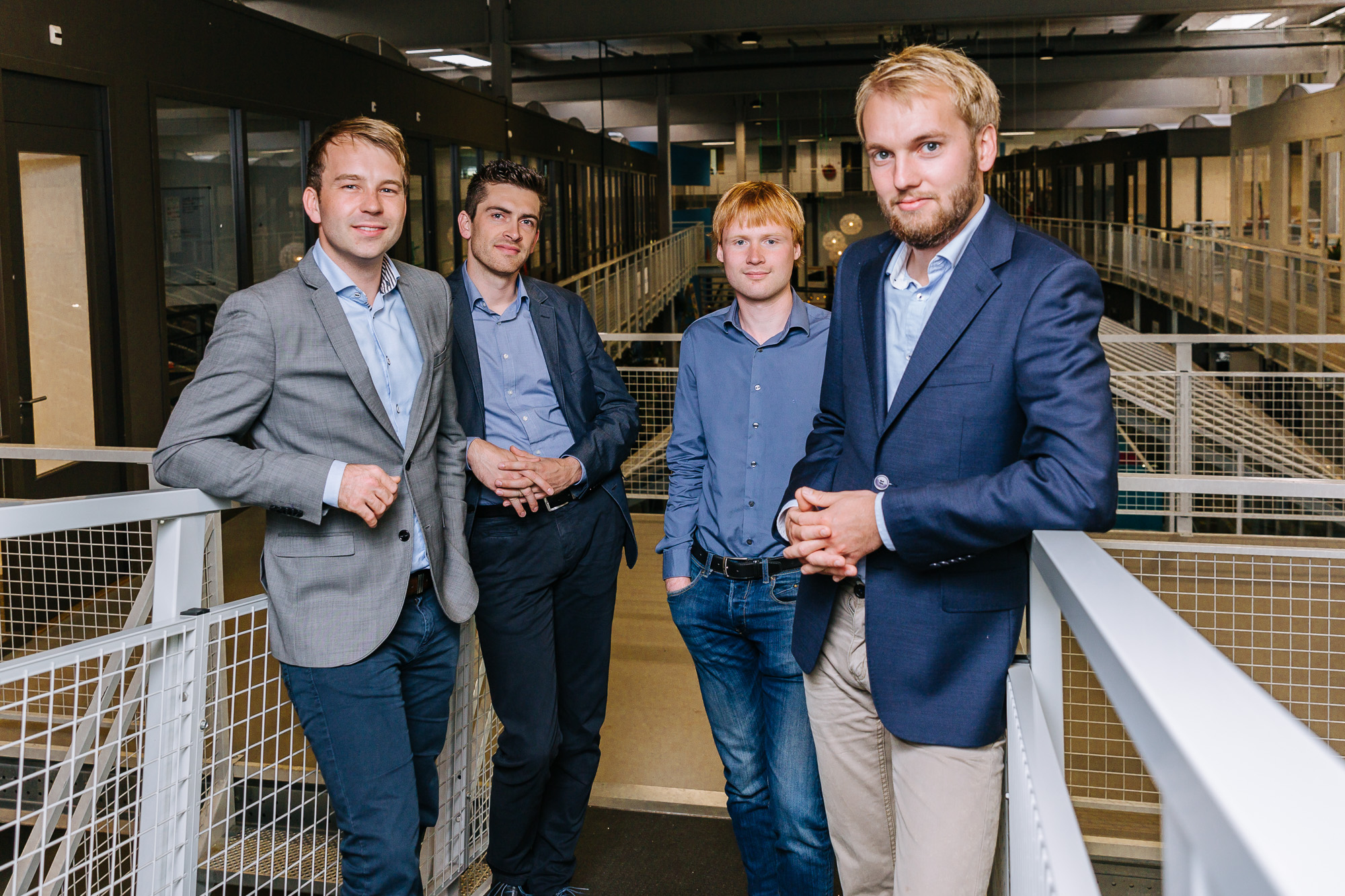 Rondborstige observator van het luchtruim