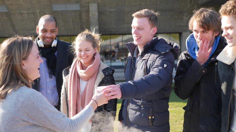 Studenten%20hebben%20Dorst%202%20(foto%20RvT).JPG