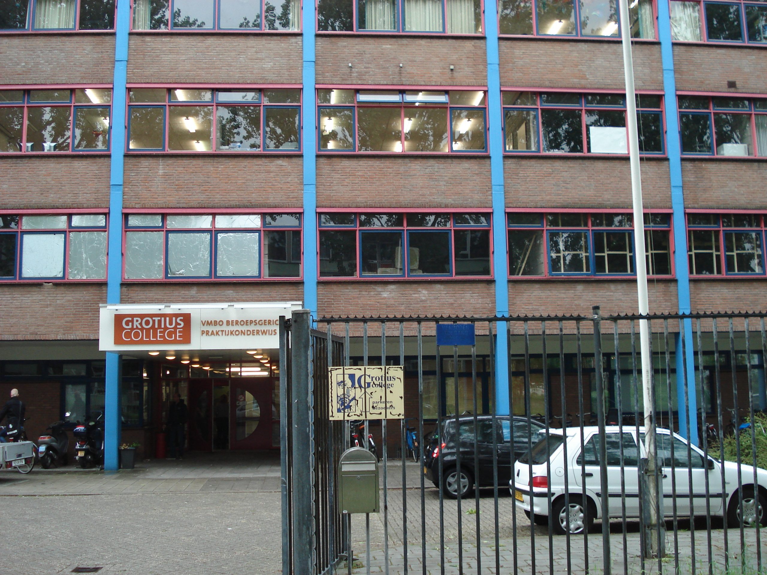 Commotie om lustrumpand corps