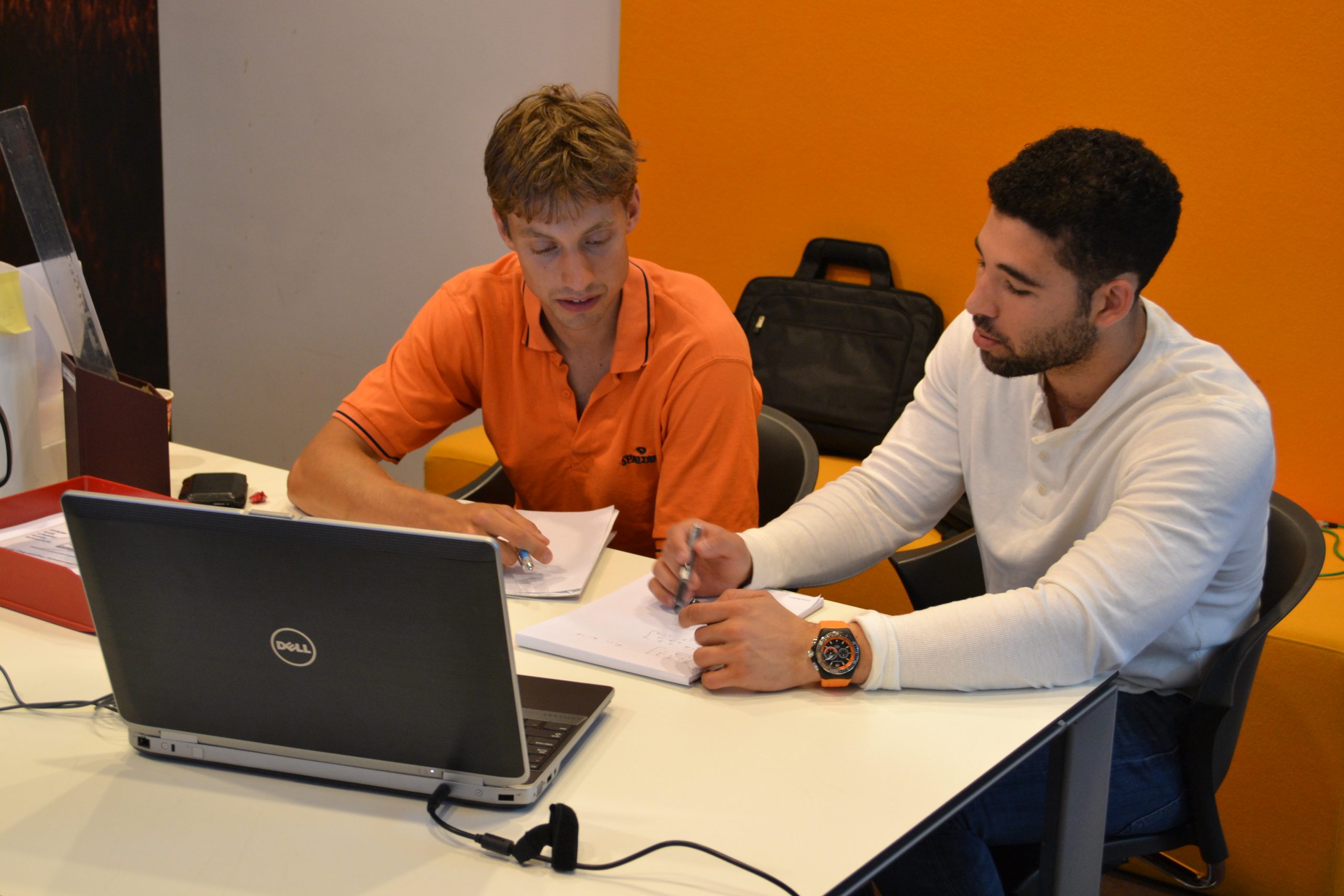 Mathematics and Mechanics Helpdesk reopens at the TU Library