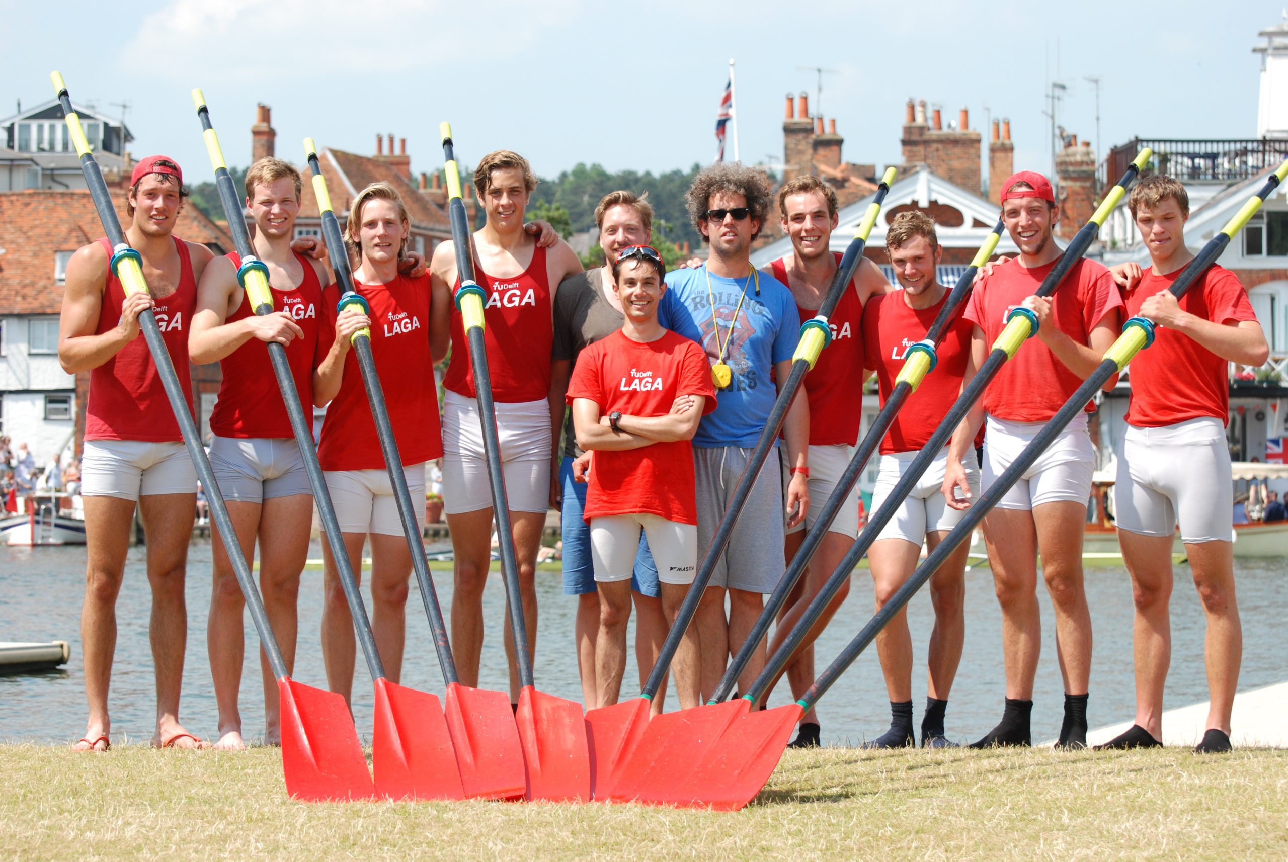 Roeiers winnen prestigieuze regatta